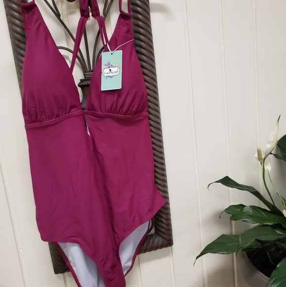 Wine color bathing suit - Picture 2 of 2